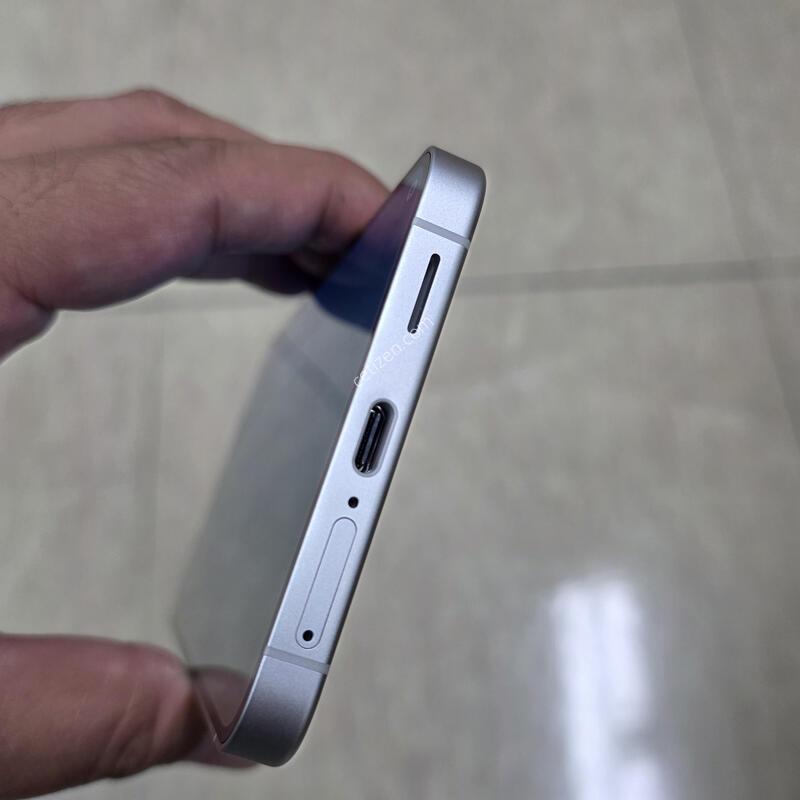 S25FE 256GB SK�� Ǯ�ڽ� �Ǹ��մϴ�.