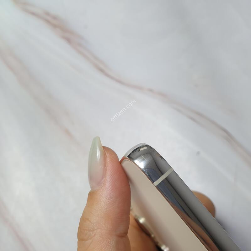 SK ������ S23 ũ�� 256G A�� �Ǹ��մϴ�
