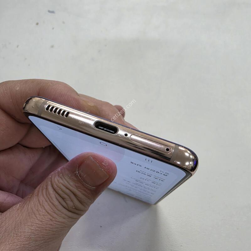 ������ S21���̿÷� ���ܻ�
