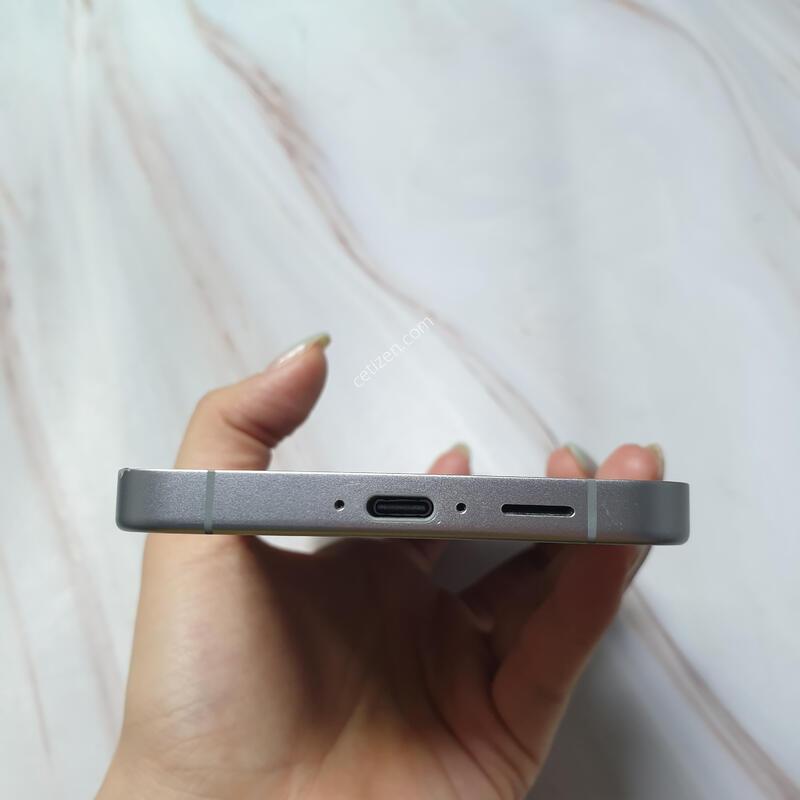 LG ������ S24FE �׷��� 256G ������ �Ǹ��մϴ�