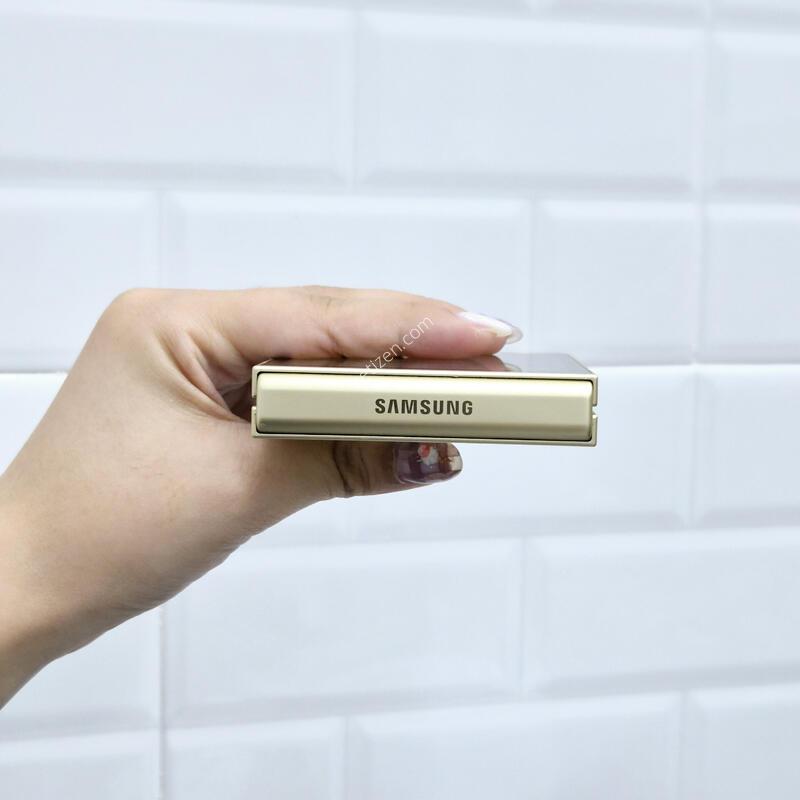 ������Z�ø�6 ���ο� 256GB