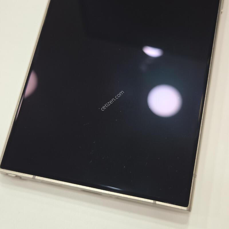 ������S24��Ʈ�� 512�Ⱑ ƼŸ�����̿÷� 09480