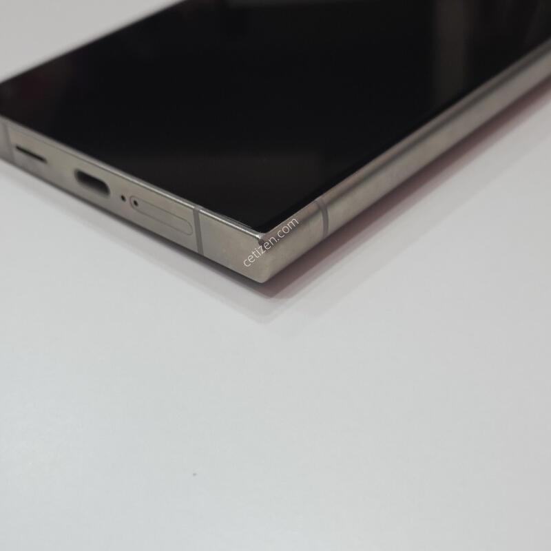 ������S24��Ʈ�� 512�Ⱑ ƼŸ�����̿÷� 09480
