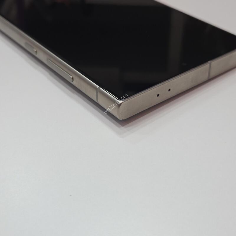 ������S24��Ʈ�� 512�Ⱑ ƼŸ�����̿÷� 09480