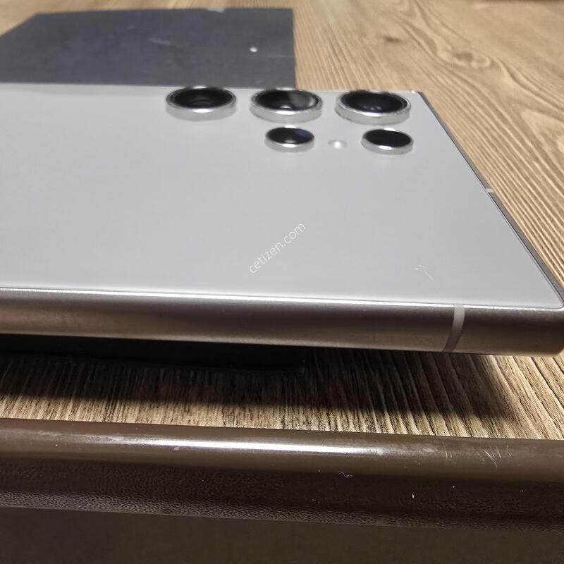 ������s24��Ʈ�� 512g ƼŸ���׷���