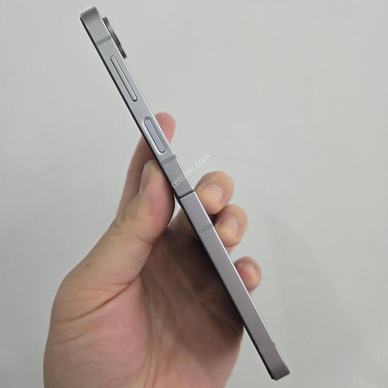 ������ Z�ø�6 256GB �׷���