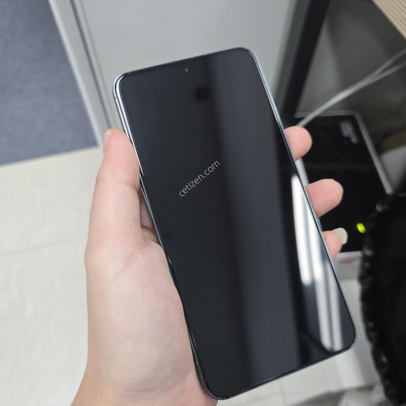 ������ S22 �׸� �ܰ� ���� ��빮������ �ܻ����� �ܸŹ�