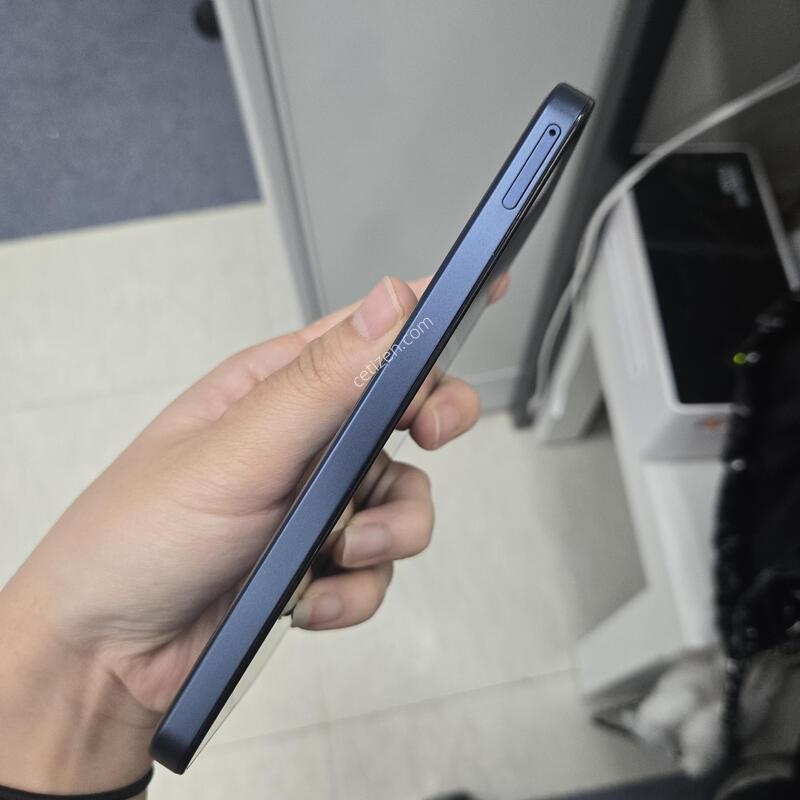 ������ ���̵�7 ��ũ���� 128GB ���ܻ� ��������