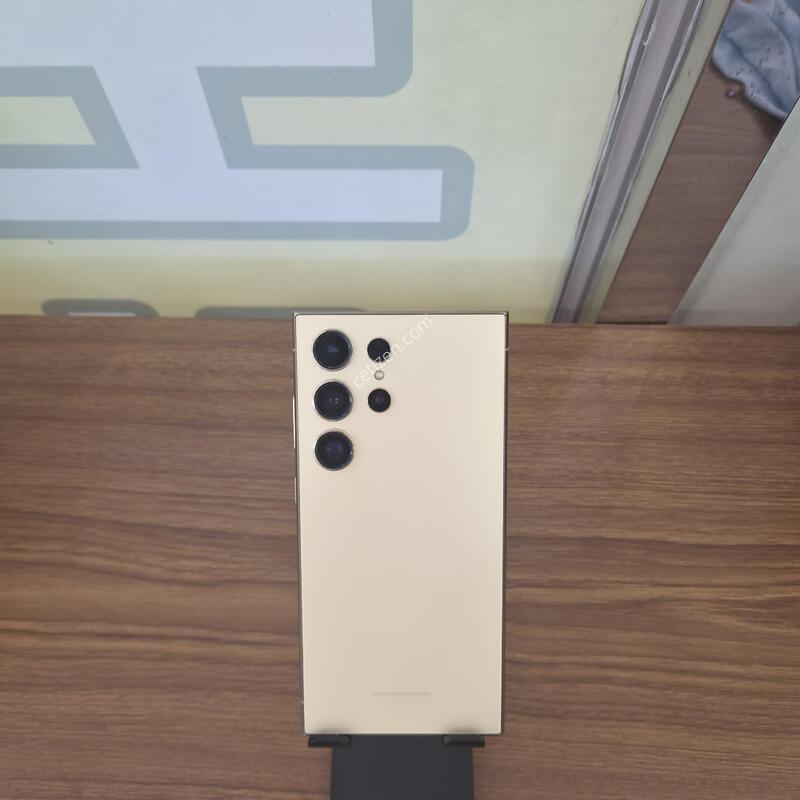S24��Ʈ�� 256�Ⱑ ���ο�