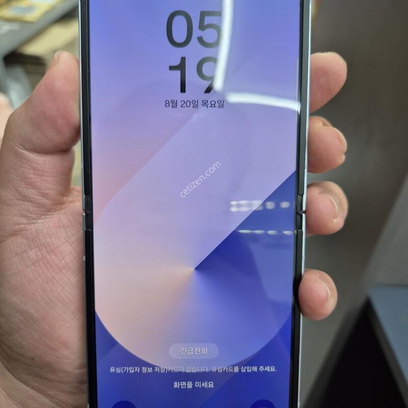 ������ Z�ø�6 ���̽����� 256G(����/�ʸ�/���̽�)