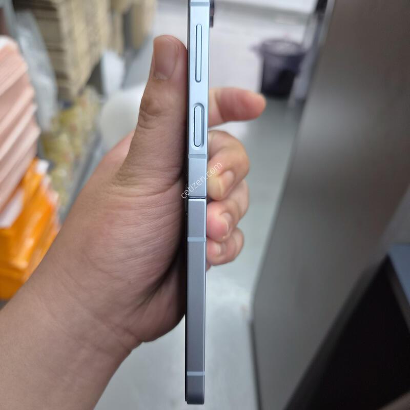 ������ Z�ø�6 ���̽����� 256G(����/�ʸ�/���̽�)