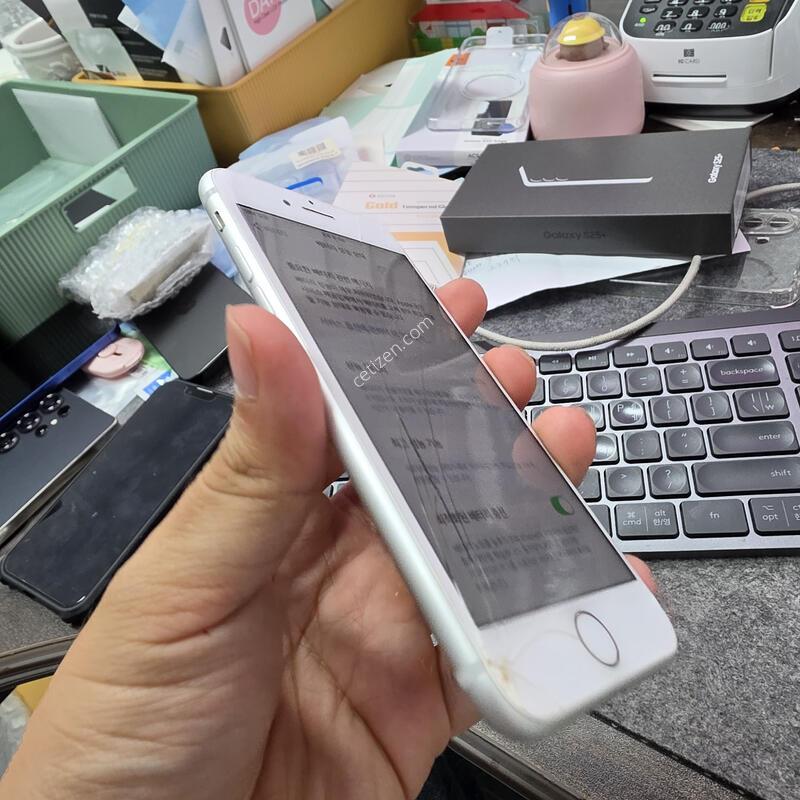 (601)������8