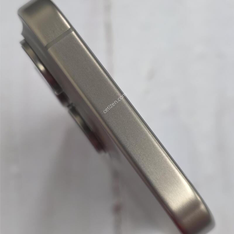 15���� 256GB
