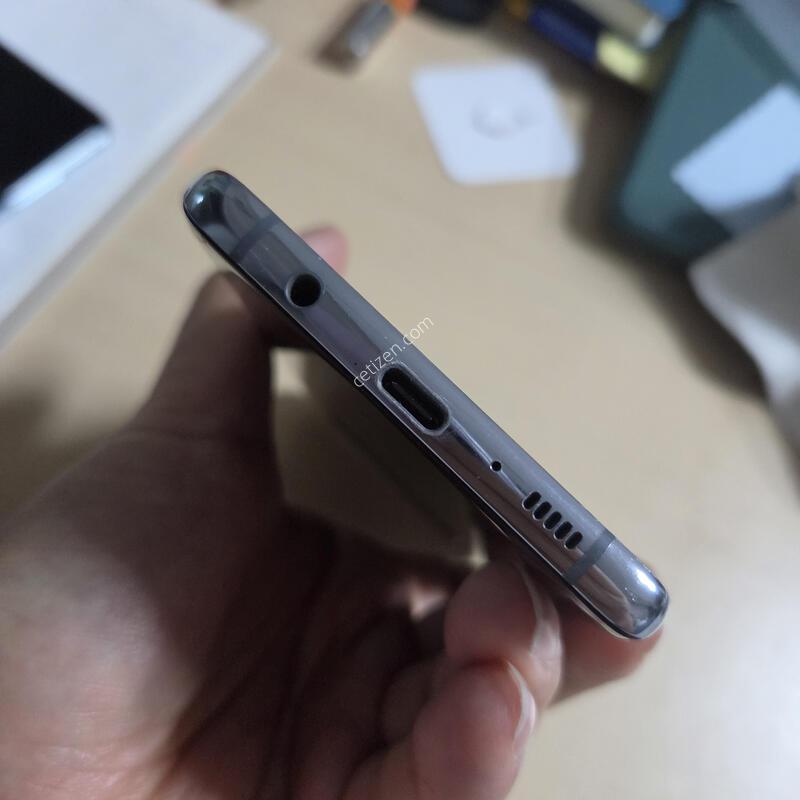 ������ S10 5G��   �Ǹ��մϴ�.
