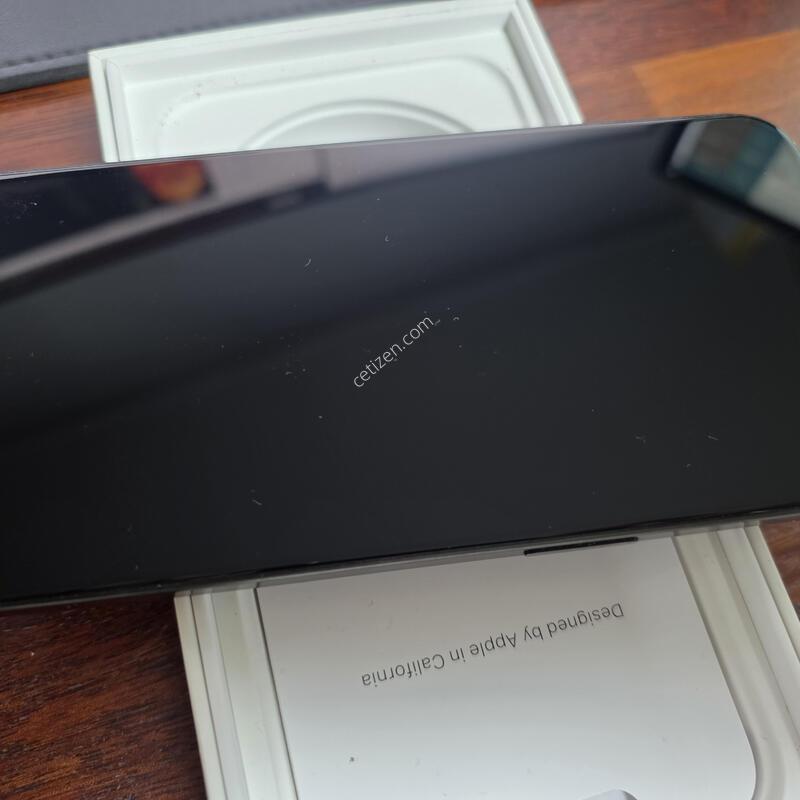 ������15���θƽ� 256G ���� �Ǹ��մϴ�