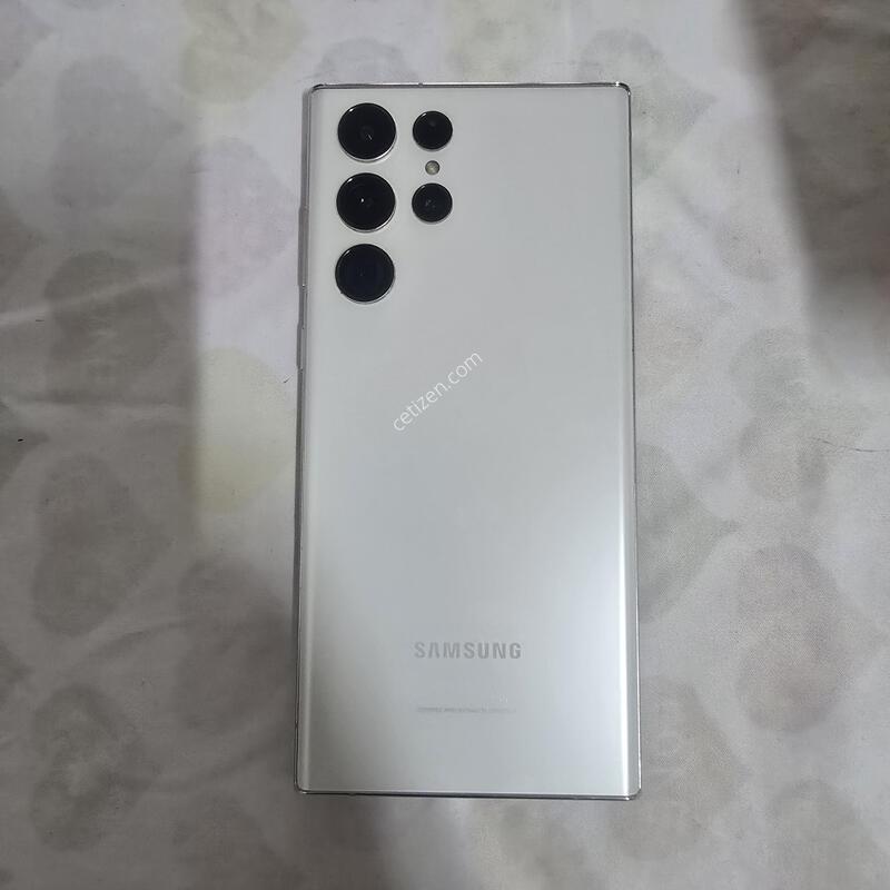 ������S22��Ʈ�� ȭ��Ʈ �Ǹ� �մϴ�