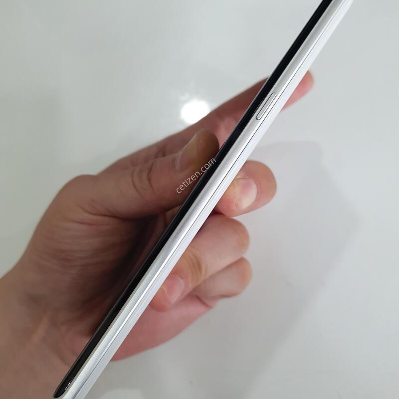 �����ó�Ʈ9 128G ���ܻ� �������⽺ ���±� �߰��� �����