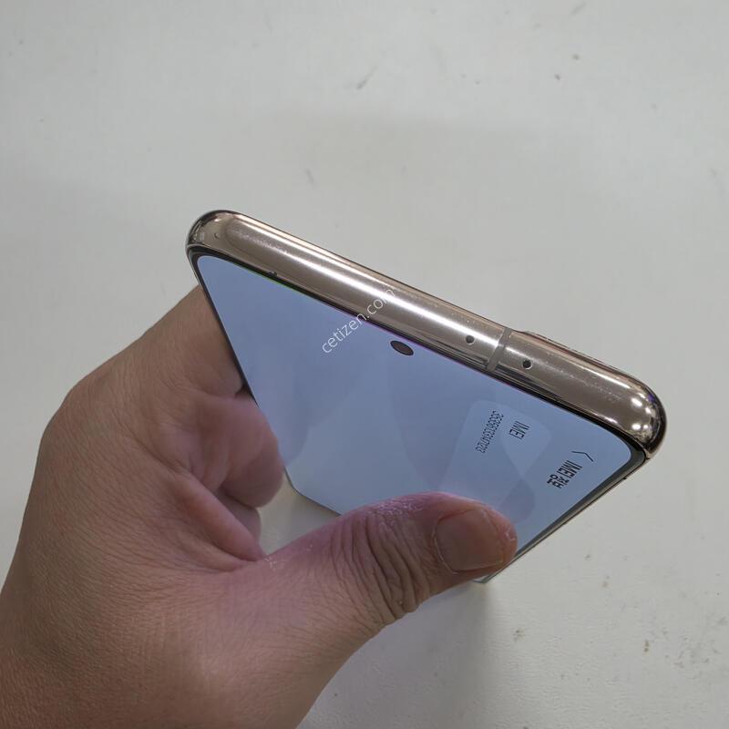 ������ S21�÷��� ���̿÷� ���ܻ�