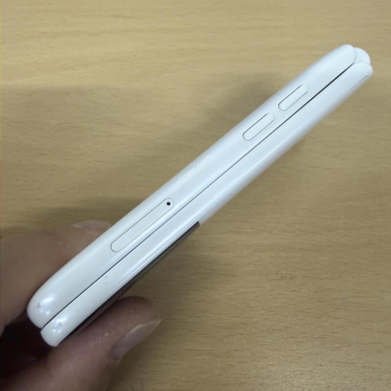 ��Ÿ������2 ȭ��Ʈ A�� 32GB