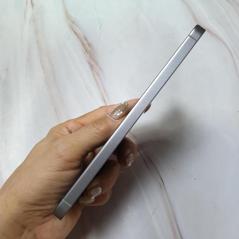 LG ������ S25FE ���� 256G S�� �Ǹ��մϴ�