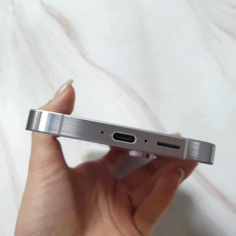 SK ������ ����5 �����϶� 128G S�� �Ǹ��մϴ�