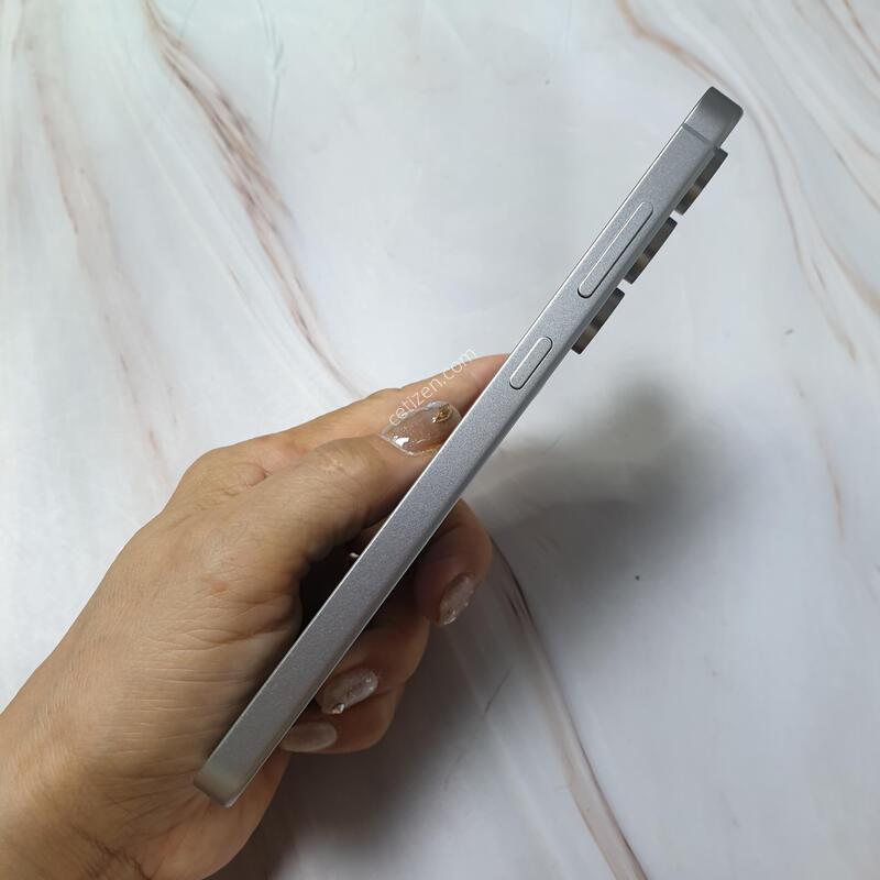 SK ������ S24FE ���� 256G A�� �Ǹ��մϴ�