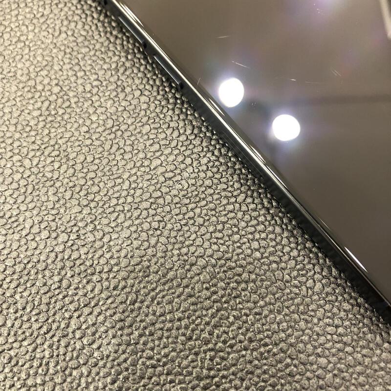 ������15���� ���� 256G,���͸�����83%,�����ϰ� �Ǹ��մϴ�