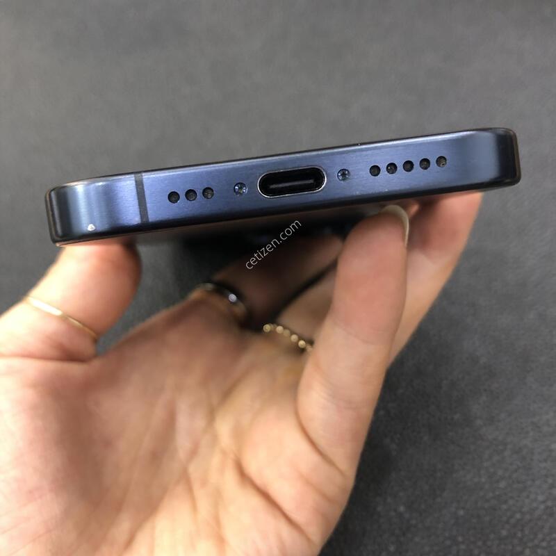 ������15���� ���� 256G,���͸�����83%,�����ϰ� �Ǹ��մϴ�
