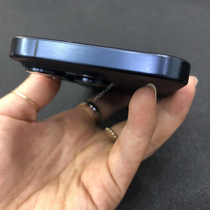 ������15���� ���� 256G,���͸�����83%,�����ϰ� �Ǹ��մϴ�