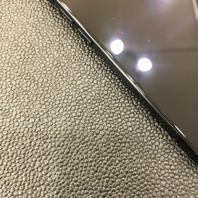 ������15���� ���� 256G,���͸�����83%,�����ϰ� �Ǹ��մϴ�