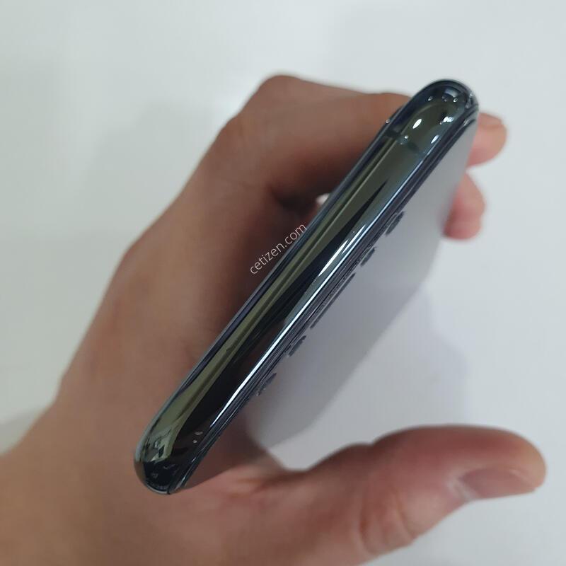 ������11����64G ���ܻ� ���±� �߰��� �����