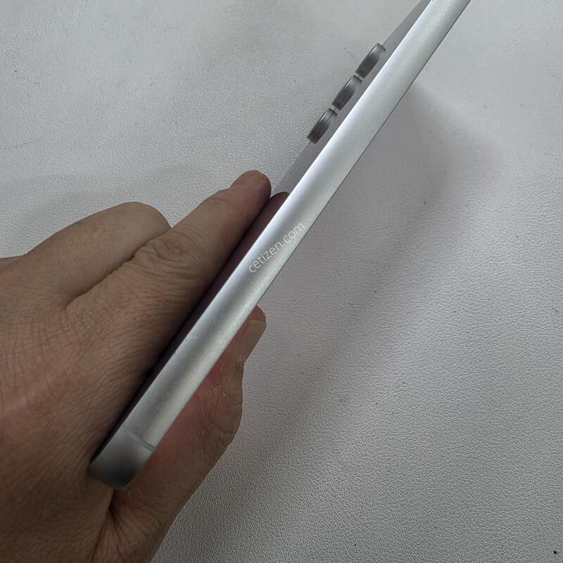 ������ S23FE ���̿÷� ��������