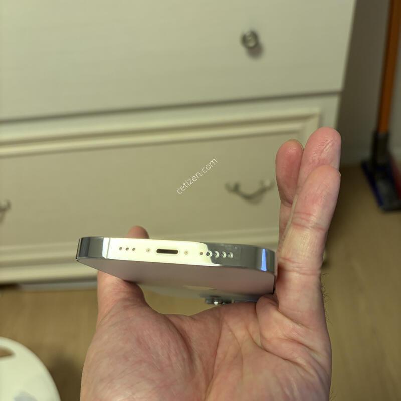 ������14���� 128gb �ǹ� ���͸�76% ����