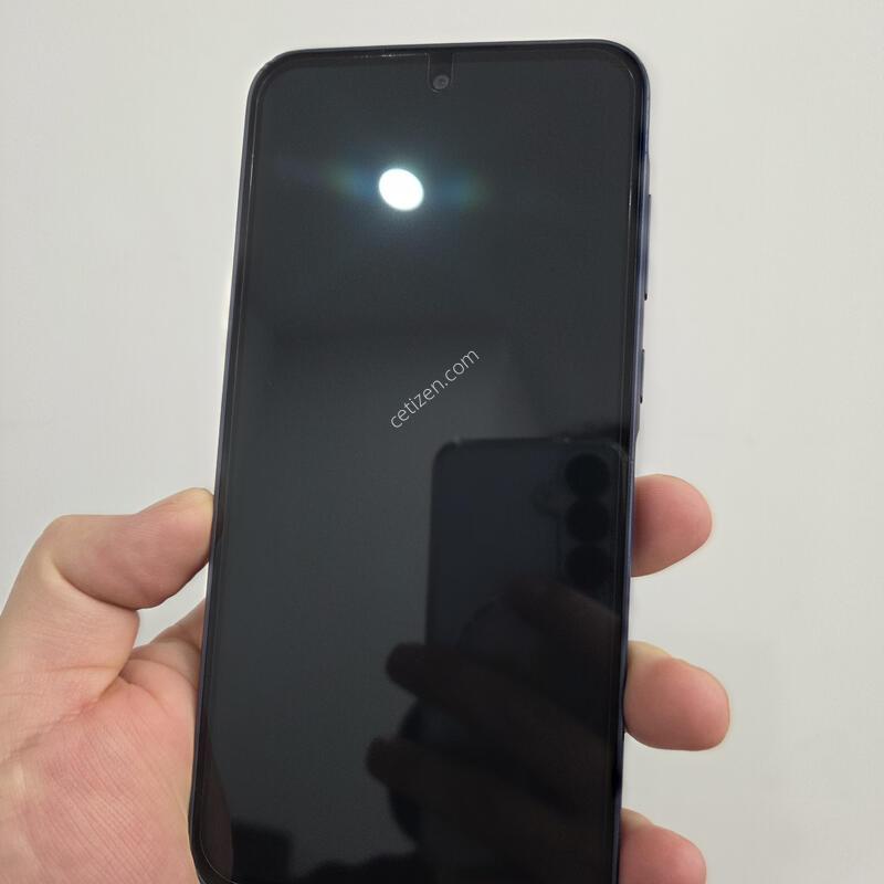 ������ A35 128GB ���� �ڱ���