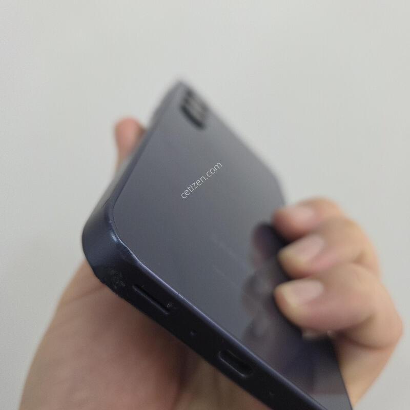 ������ A35 128GB ���� �ڱ���