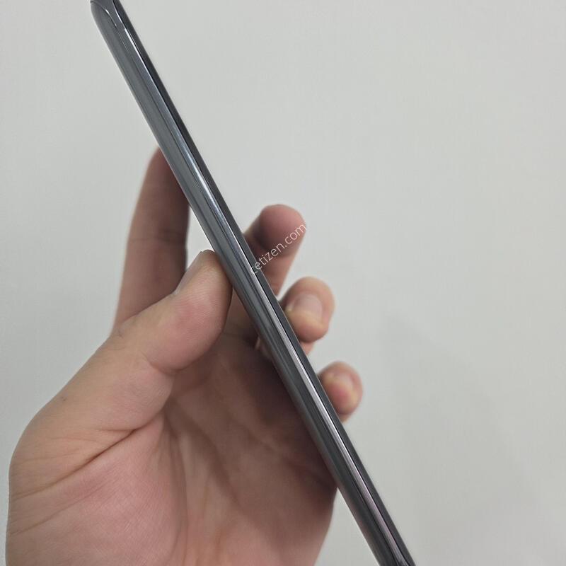 ������ S20�÷��� 256GB �׷���