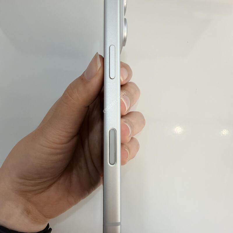 ������ 17���� 256GB �ǹ� Ǯ���˴ϴ�