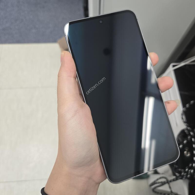 ������ ����6 ���� 128GB SK �����������ܻ�