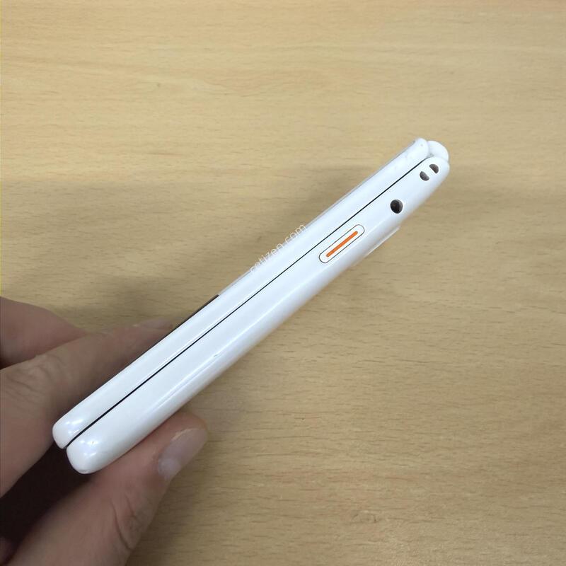 ��Ÿ������2 ȭ��Ʈ A�� 32GB