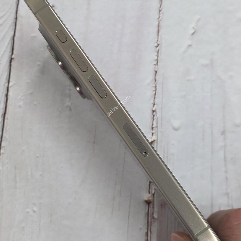 15���� 256GB