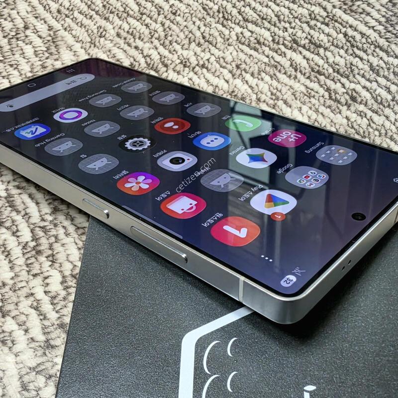 ������S25��Ʈ�� 256G ���̿÷� �������� ��������