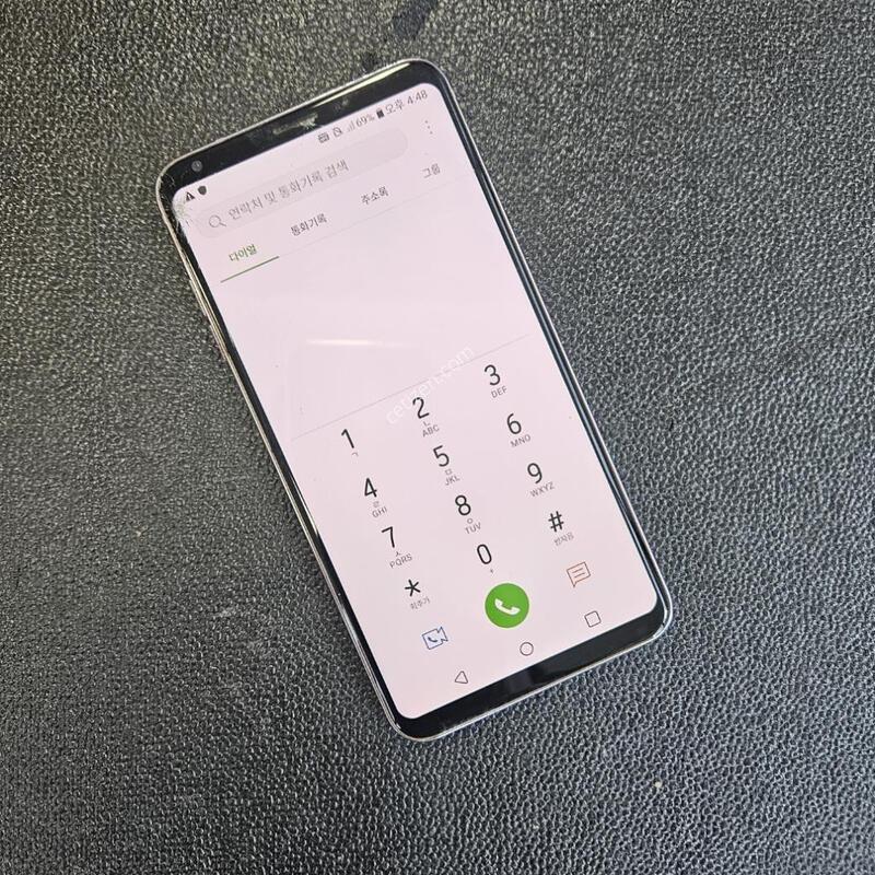 ������ ����V30S �������� �ܸ��� �߰���