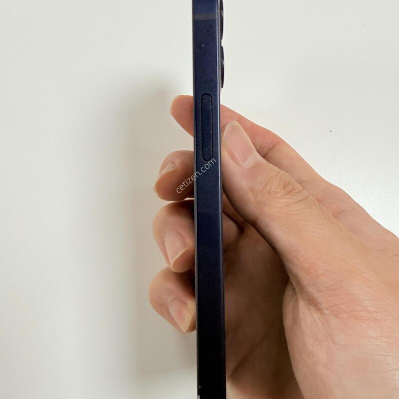 ������12�̴� 64G