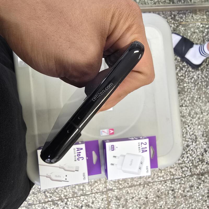 U+ S21+ (G996) 256G �������� ����� �˴ϴ�