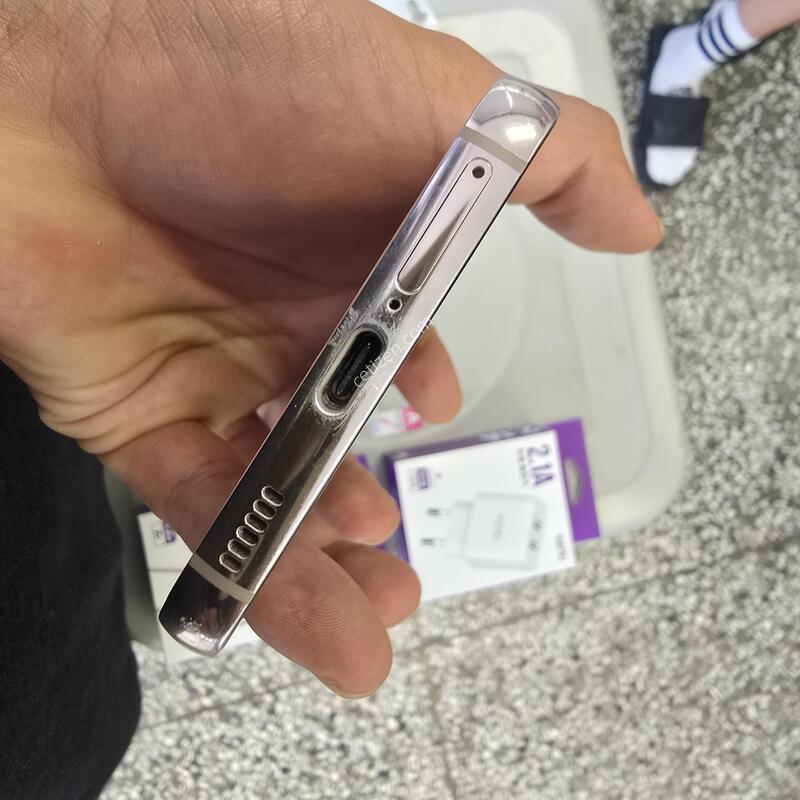 KT S22(S901) 256G ��ũ���� ����� �˴ϴ�