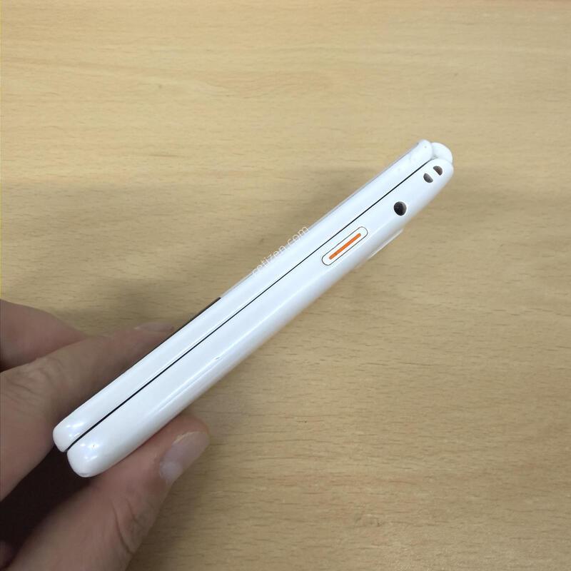 ��Ÿ������2 ȭ��Ʈ A�� 32GB