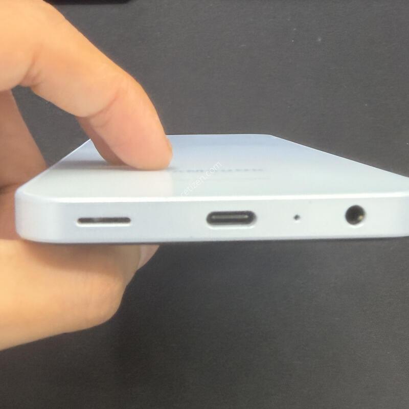 A25 128GB ������� [ A��� ] ���̽� �� �ʸ�����
