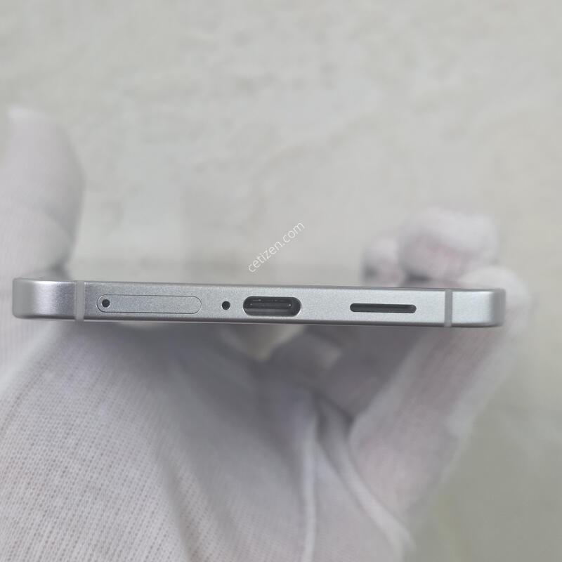 S25����