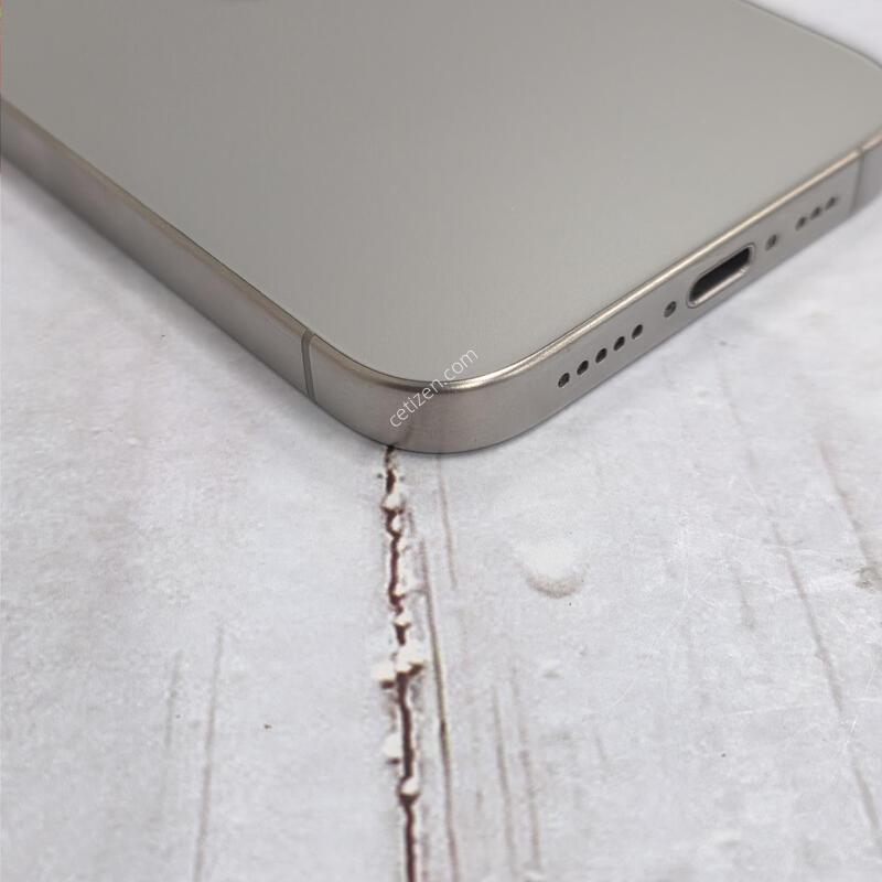 15���� 256GB