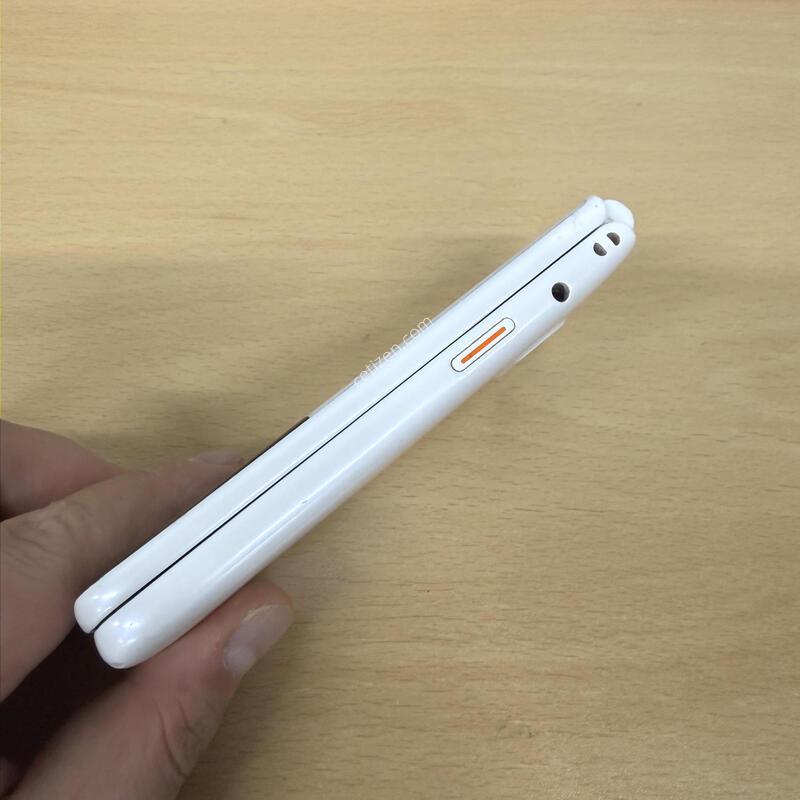 ��Ÿ������2 ȭ��Ʈ A�� 32GB